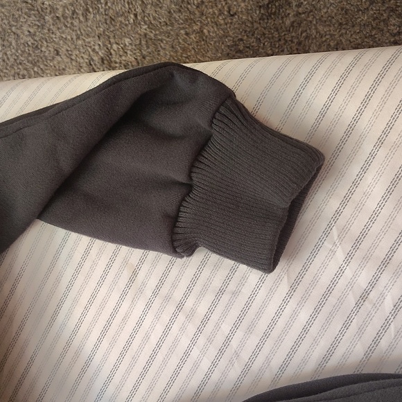 THE OLYMPIC MUSEUM COLLECTION "LAKE PLACID 1980" VINTAGE COLLECTORS SWEATER - Picture 13 of 16